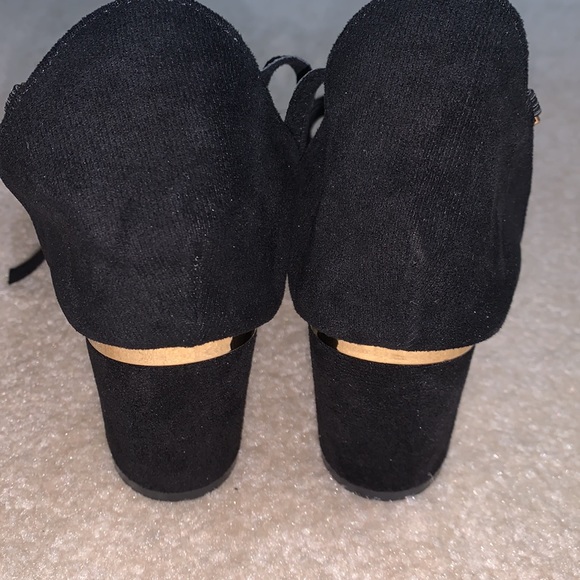 Gold and black peep toe heels - Picture 4 of 5